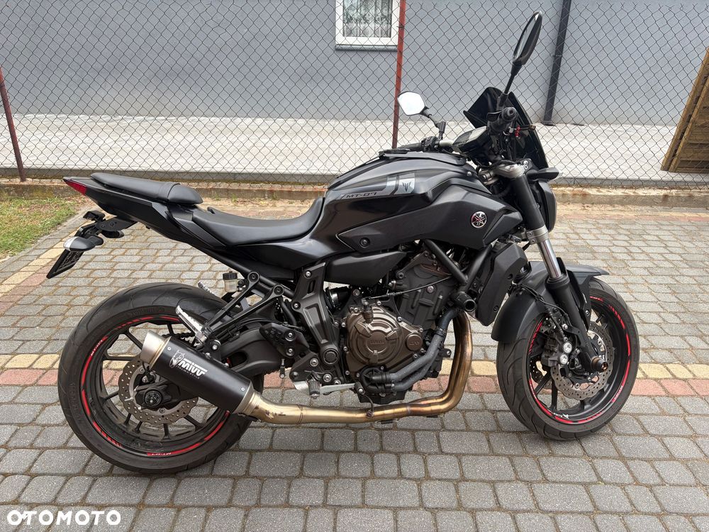Yamaha MT - 1