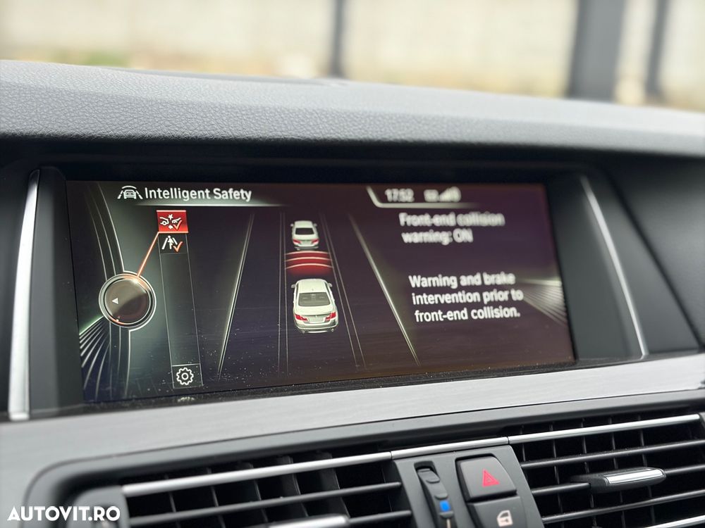 BMW Seria 5 520d Aut. Luxury Line - 14