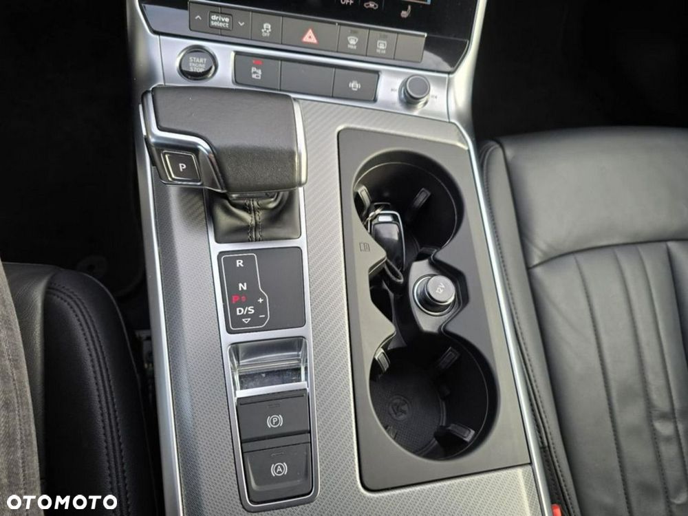 Audi A6 Avant 40 TDI quattro S tronic sport - 36