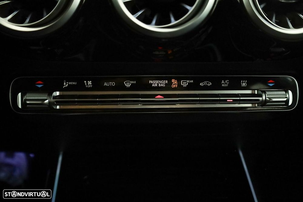 Mercedes-Benz B 250 e AMG Line — fotografia 14