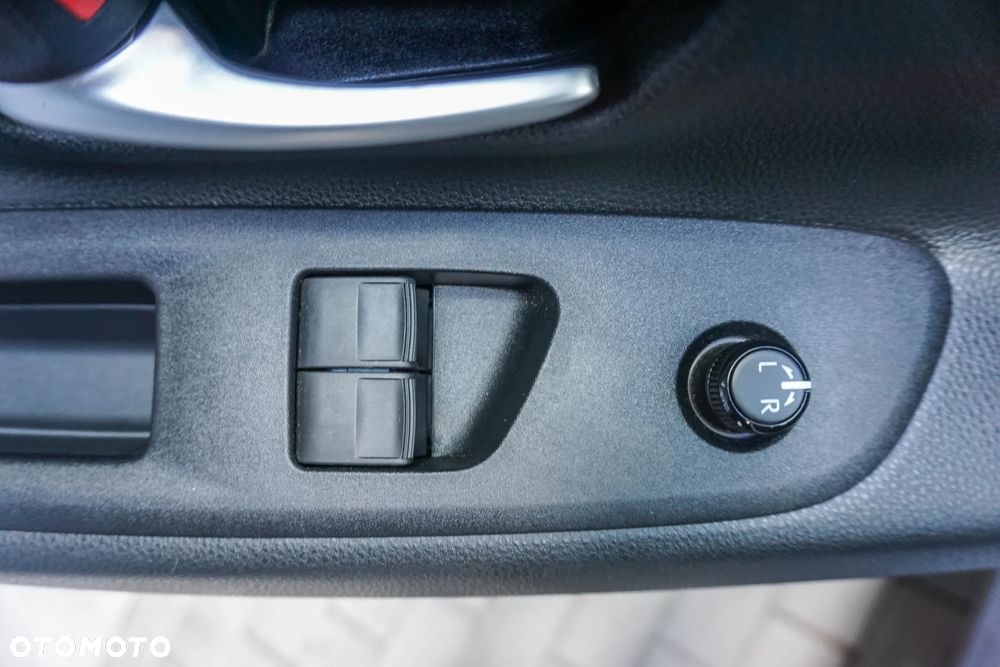 Toyota Aygo X 1.0 VVT-i Executive CVT - 25