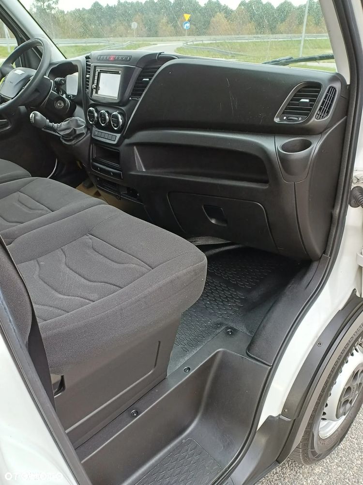 Iveco 35S15 - 11