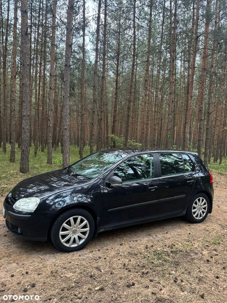 Volkswagen Golf 1.6 FSI Goal - 2