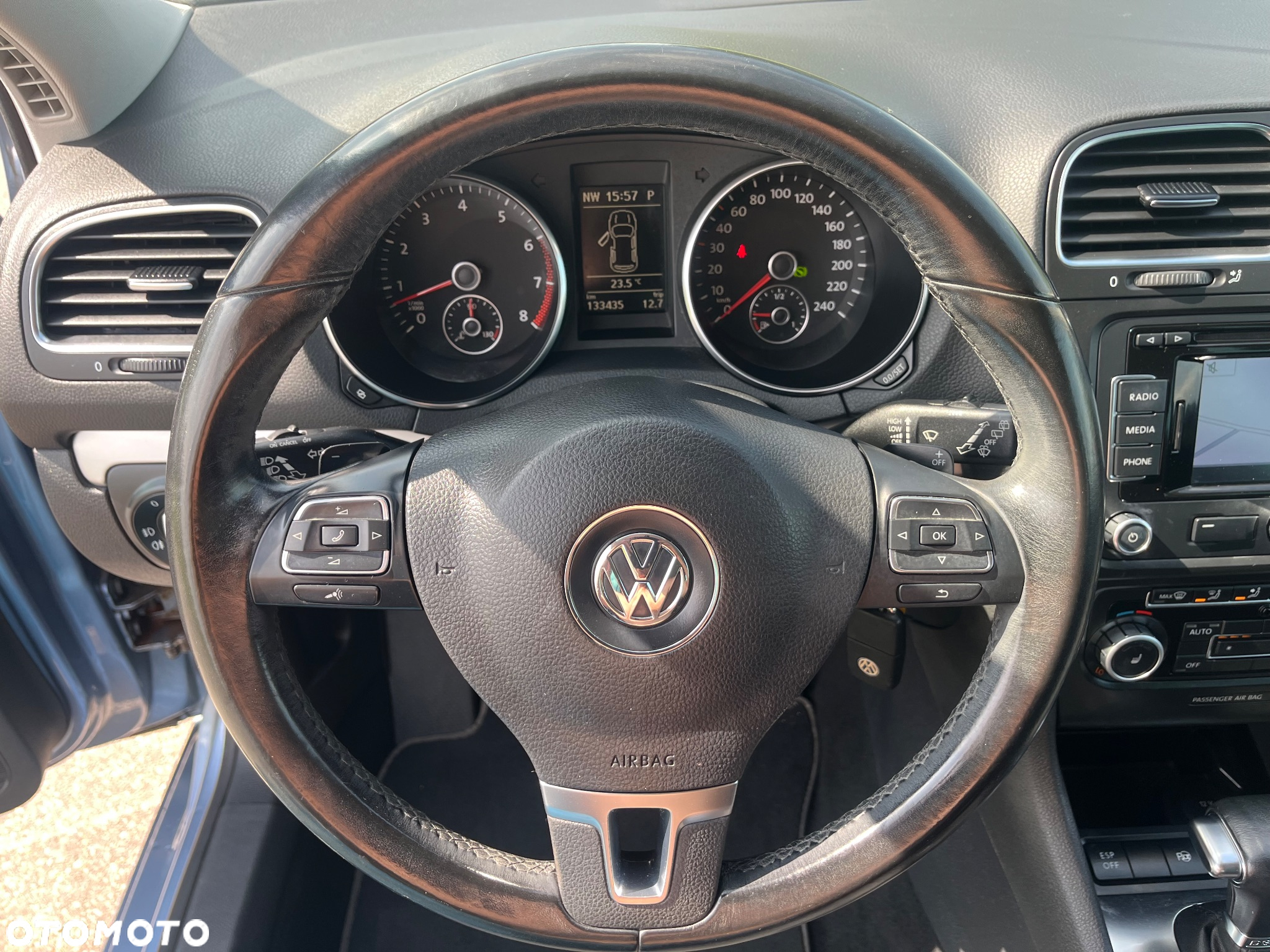 Volkswagen Golf 1.4 TSI DSG Highline - 22