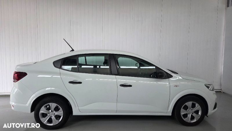 Dacia Logan TCe 90 MT5 Essential - 4