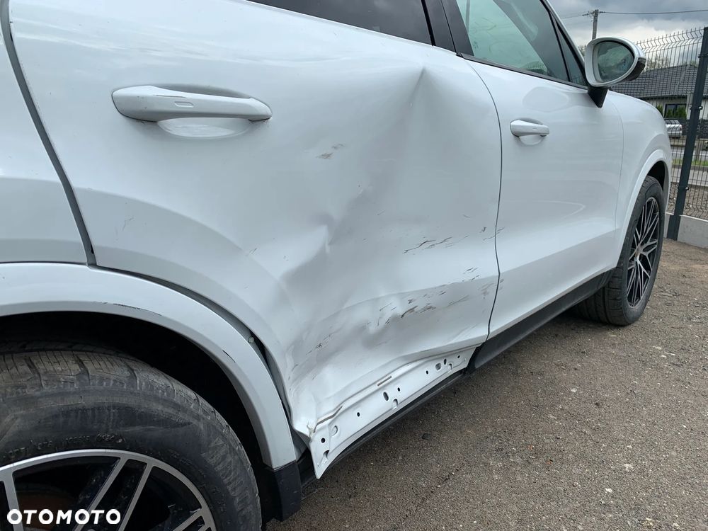 Porsche Cayenne Tiptronic S - 7