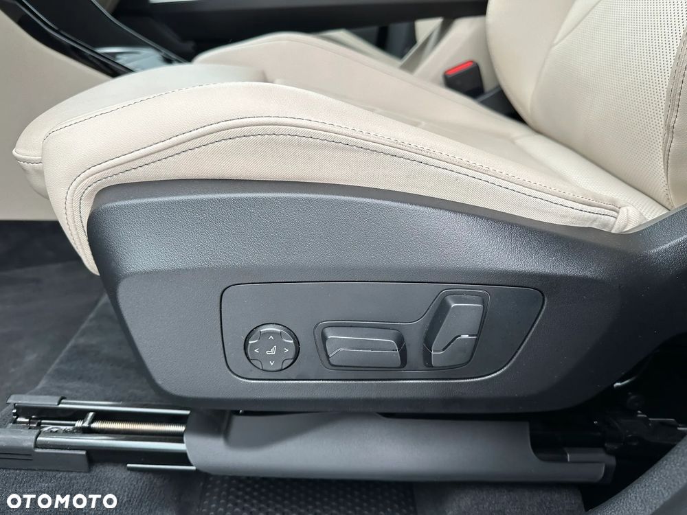 2024 BMW X1, photograph 10