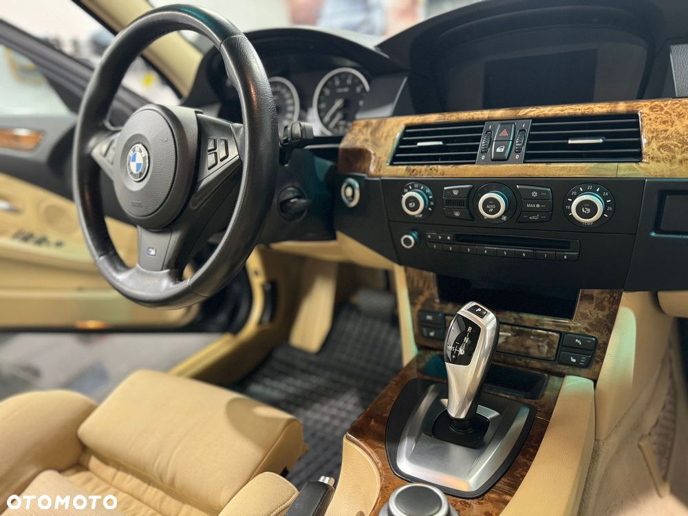 BMW Seria 5 - 13
