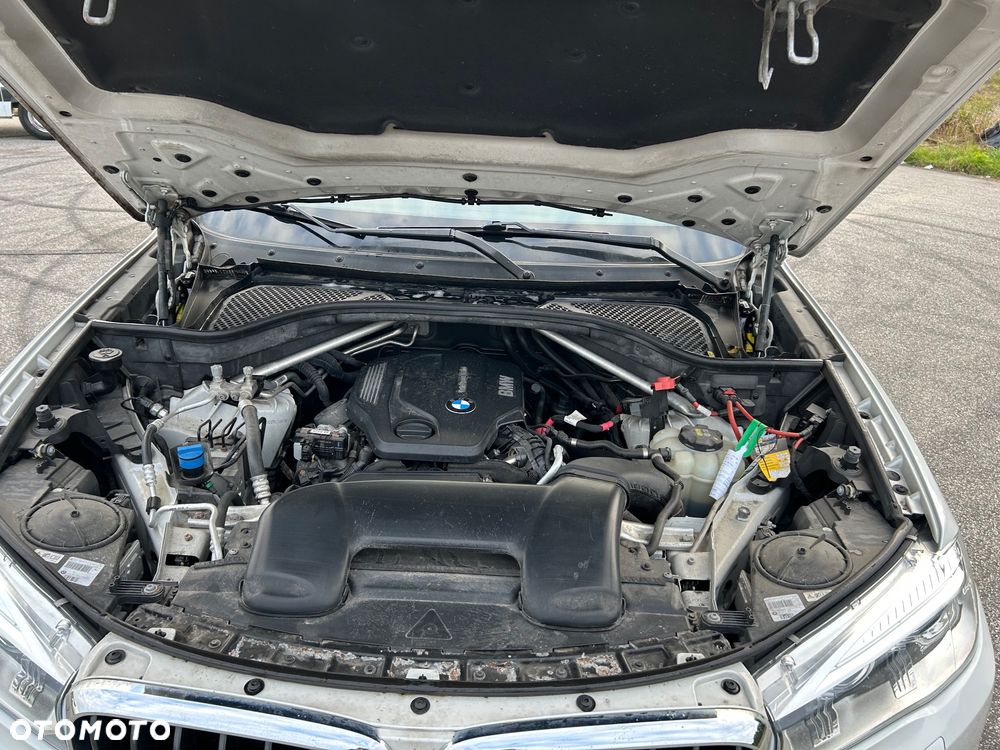 BMW X5 xDrive25d - 12