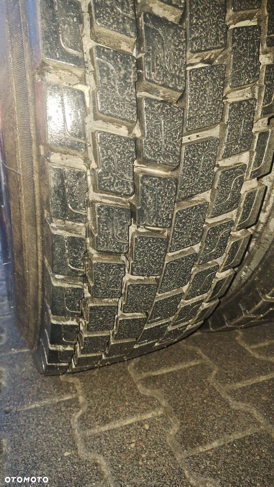 Mercedes-Benz AXOR - 11