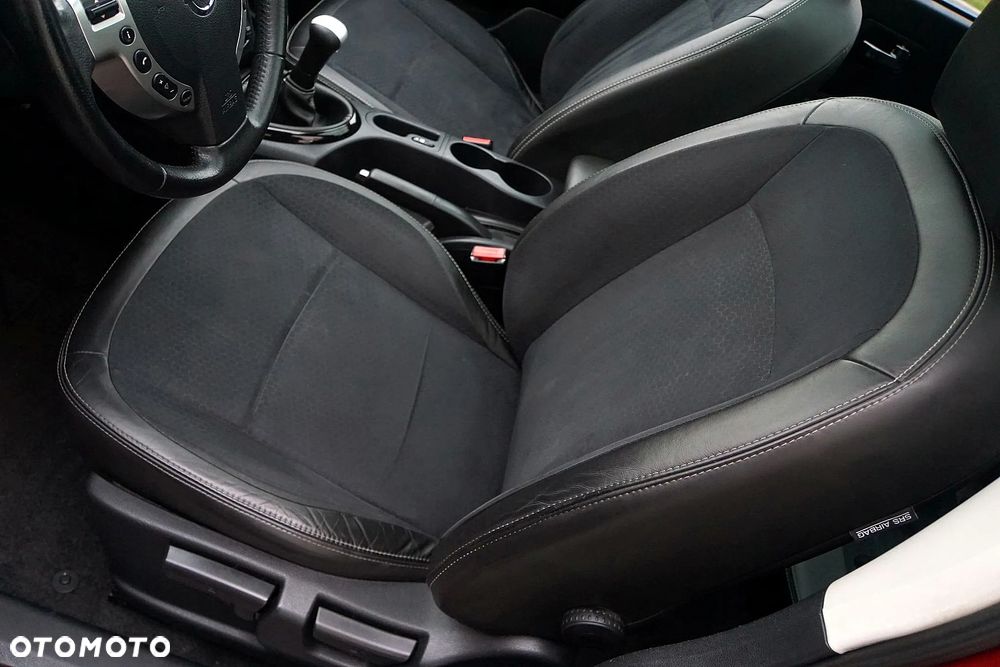 Nissan Qashqai 1.6 I-Way - 24