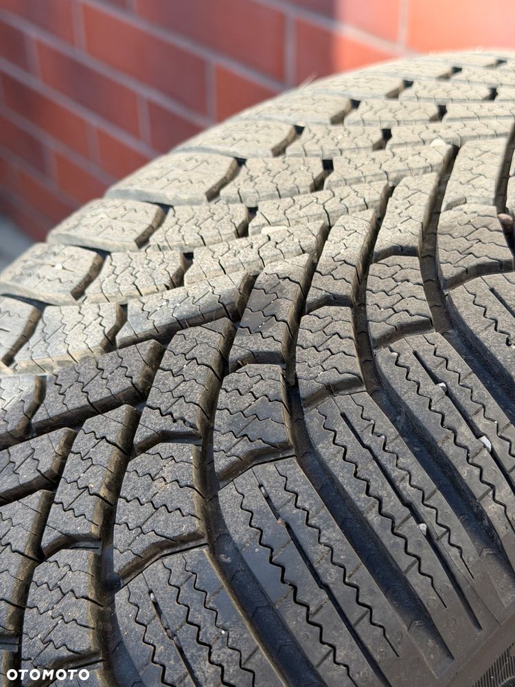Kompletne koła stalowe 16” OEM Skoda / Bridgestone Blizzak 6 - 4