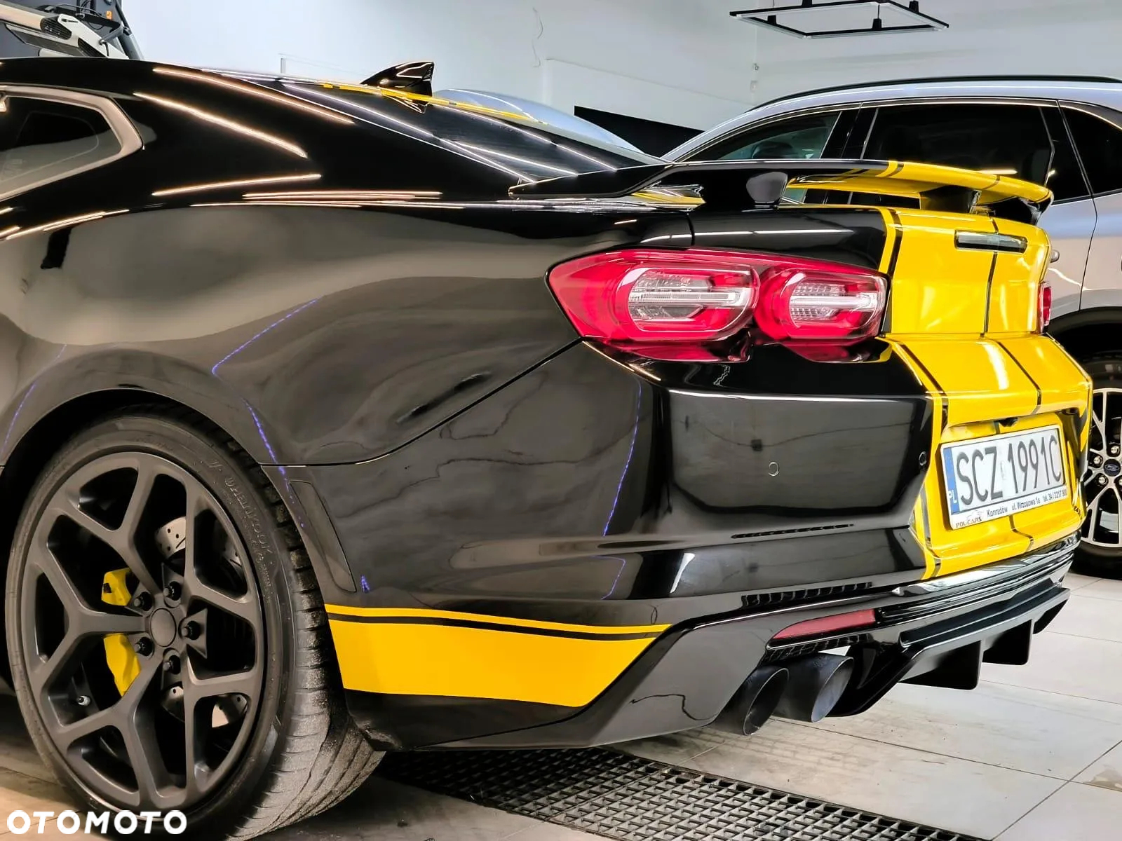 Chevrolet Camaro Coupe 6.2 V8 - 9