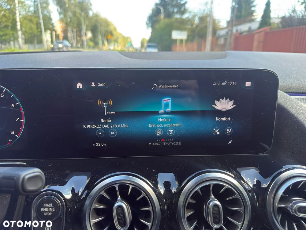 Mercedes-Benz Klasa B 220 4-Matic 7G-DCT - 13