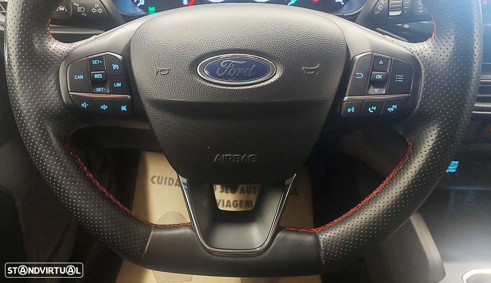 Ford Focus 1.0 EcoBoost MHEV ST-Line - 15