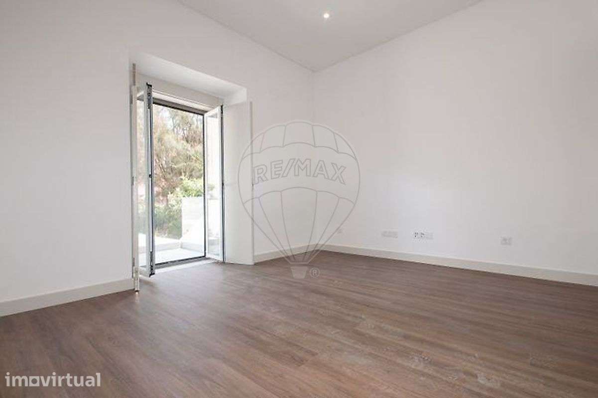 Apartamento T1 para arrendamento - Grande imagem: 2/21