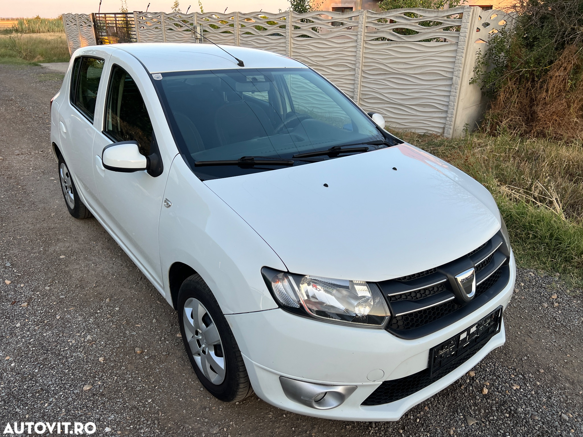 Dacia Sandero 1.2 Acces - 13