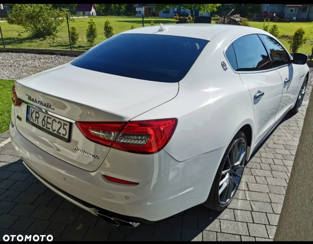 Maserati Quattroporte GTS - 13