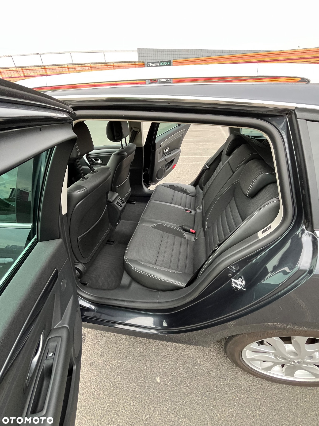 Renault Laguna 2.0 dCi Bose Edition - 15