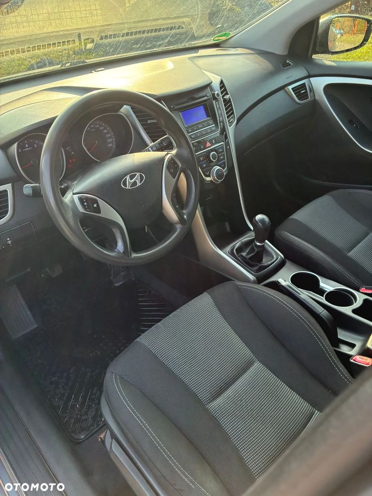 Hyundai i30 1.4 Trend - 7