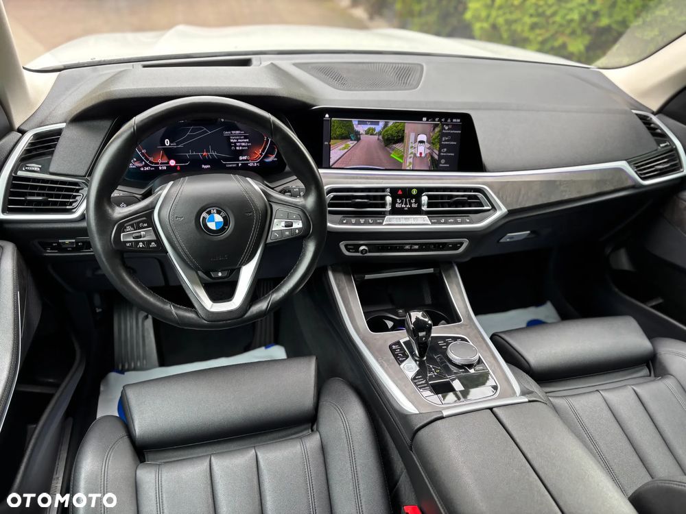 BMW X5 xDrive25d xLine - 28