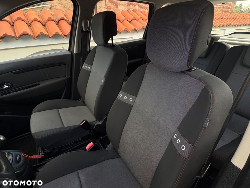 Renault Scenic 1.6 16V 110 Paris - 15