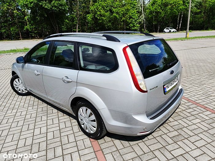 Ford Focus - 7