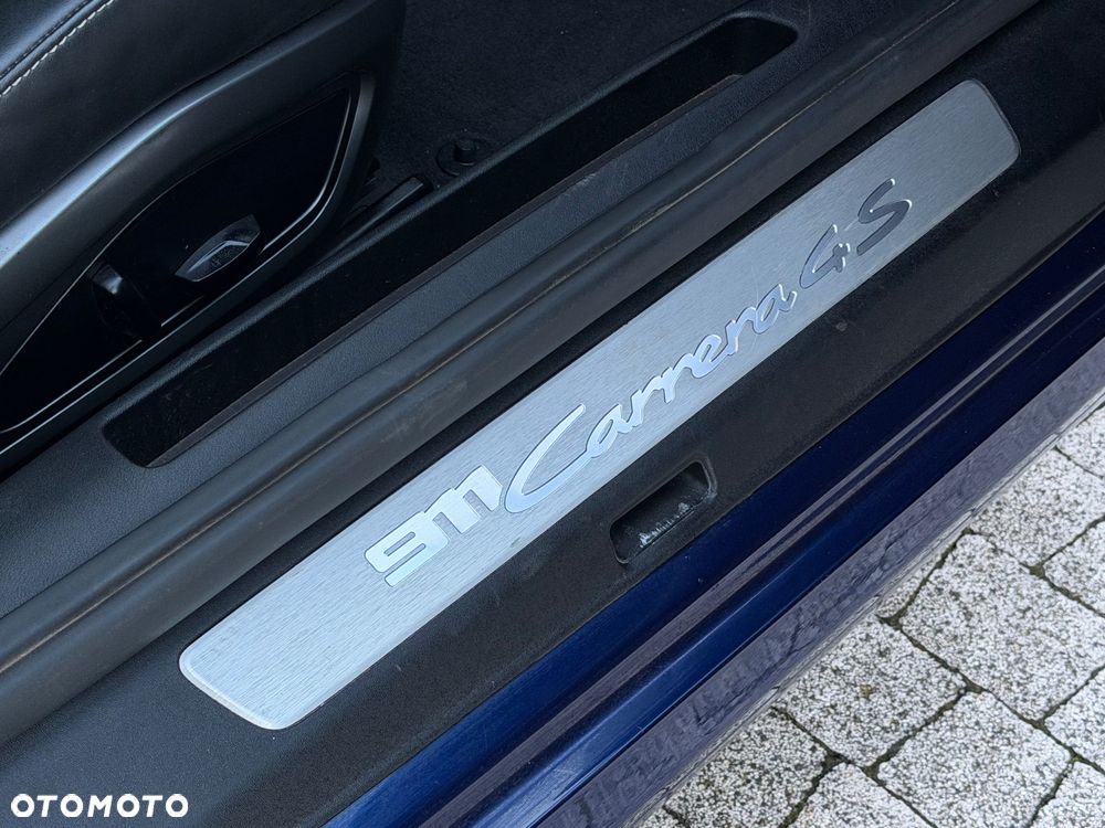 Porsche 911 Carrera 4S PDK - 11
