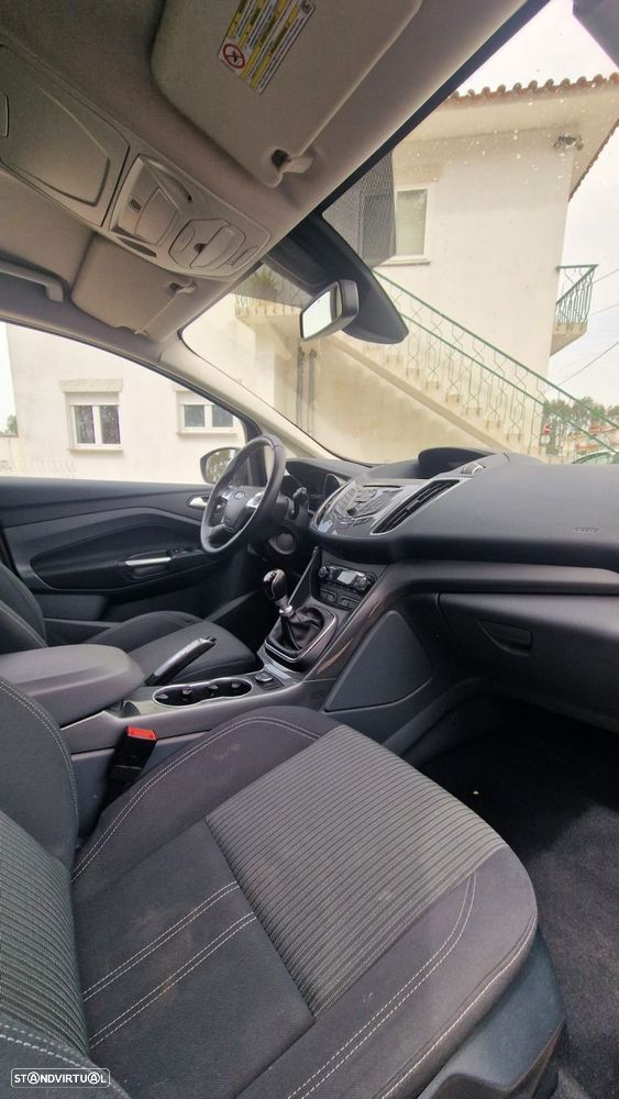 Ford C-Max 1.0 SCTi Titanium Edition - 10