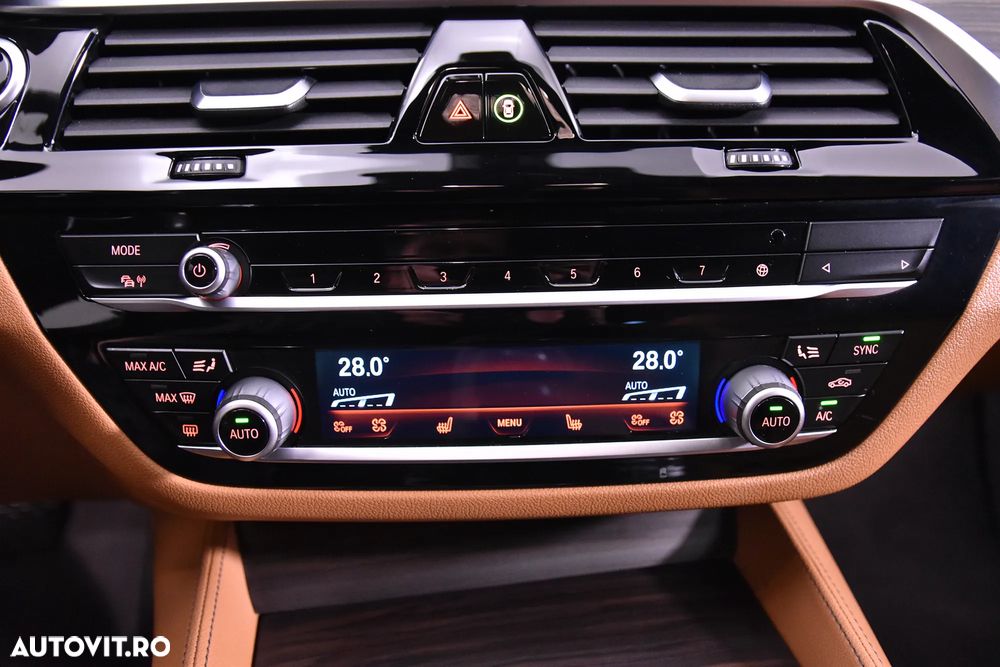 BMW Seria 6 640i xDrive MHEV - 18