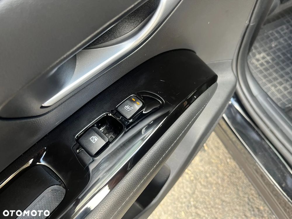 Hyundai Tucson 1.6 T-GDi HEV Platinum 2WD - 32