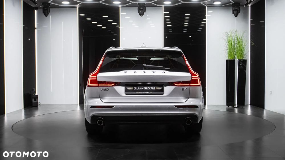 Volvo V60 B4 D Momentum Pro - 6