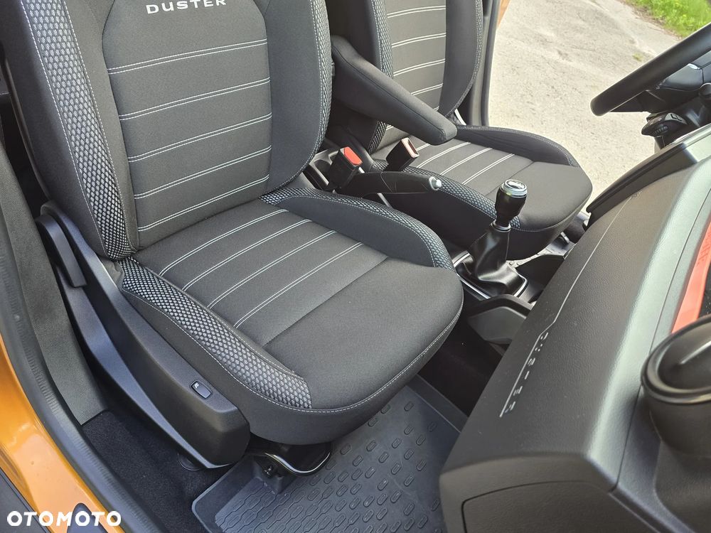 Dacia Duster 1.6 SCe Prestige - 32