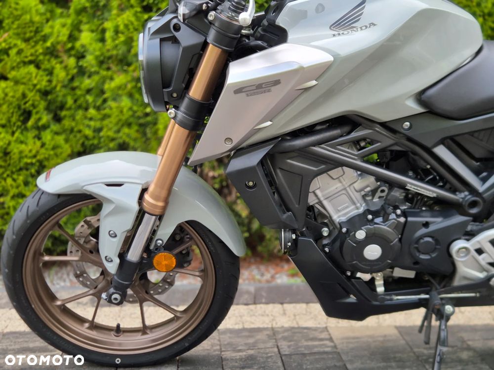 Honda CB - 15