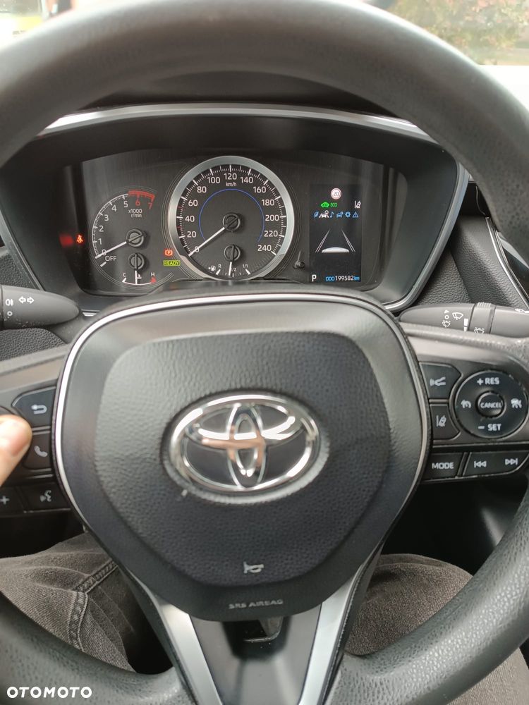 Toyota Corolla - 11
