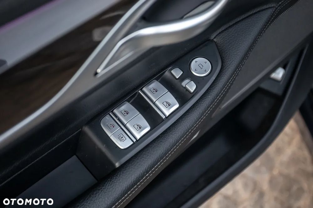 BMW Seria 7 730d - 27