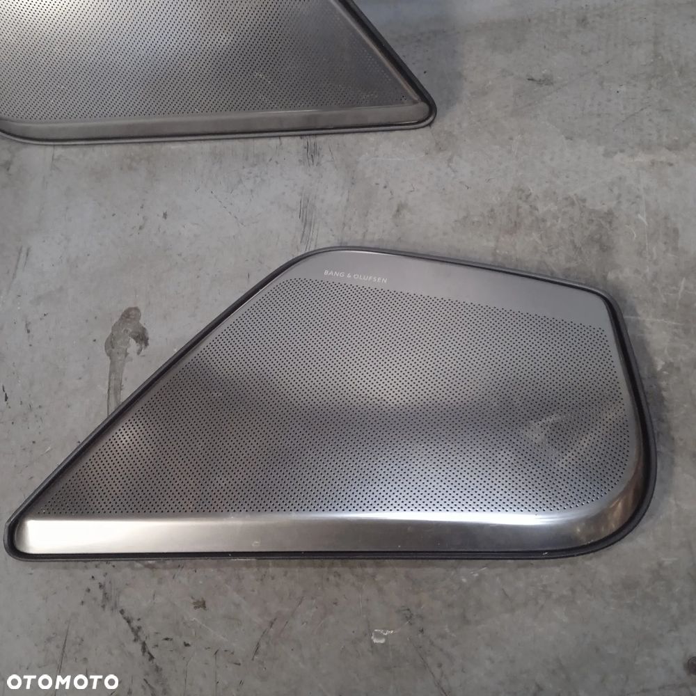 Zaślepka maskownica głośnika Bang&Olufsen A6 C7 4G0035419B - 1