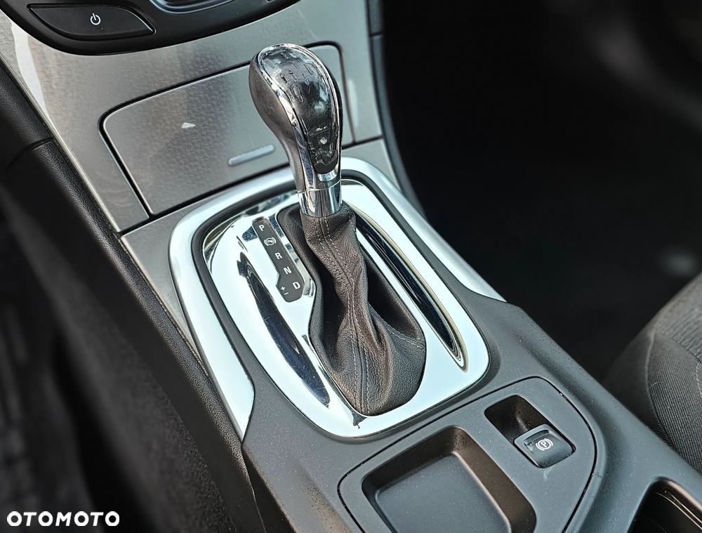 Opel Insignia 1.6 Dynamic - 14