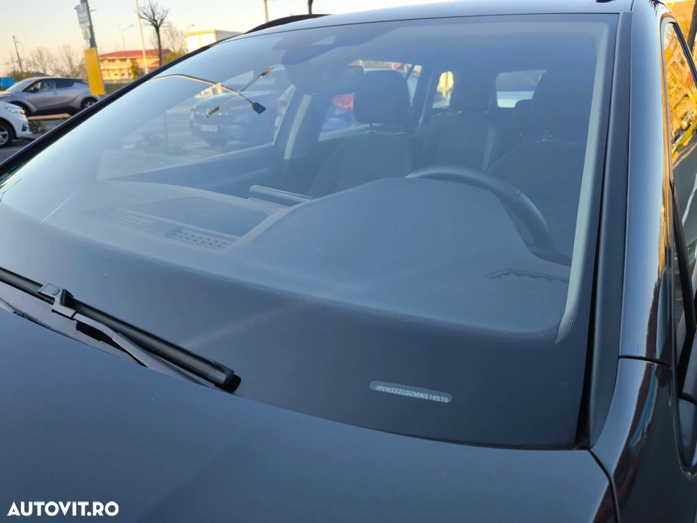 Volkswagen Golf 2.0 TDI Highline - 21