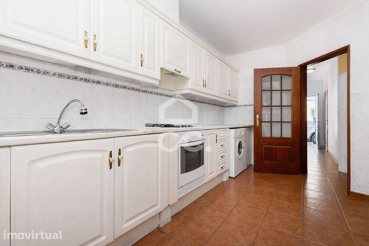 Moradia T3 c/ Garagem, Quintal e Terraço no Bairro da Casinha, em Évor - Grande imagem: 5/39