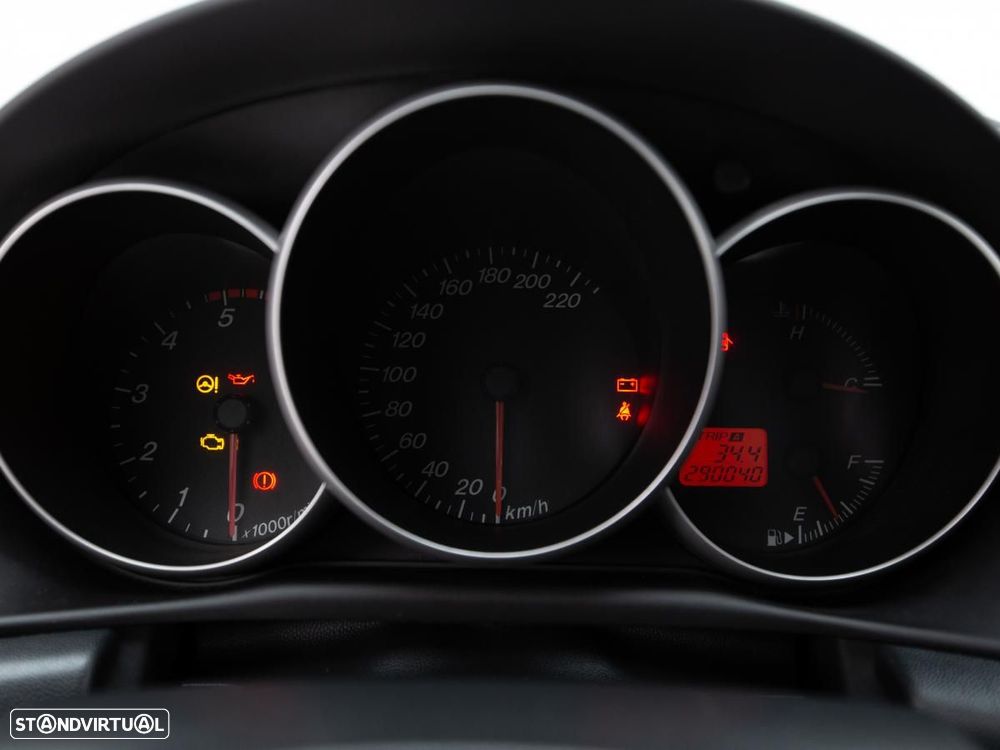 Mazda 3 Hatchback - 17