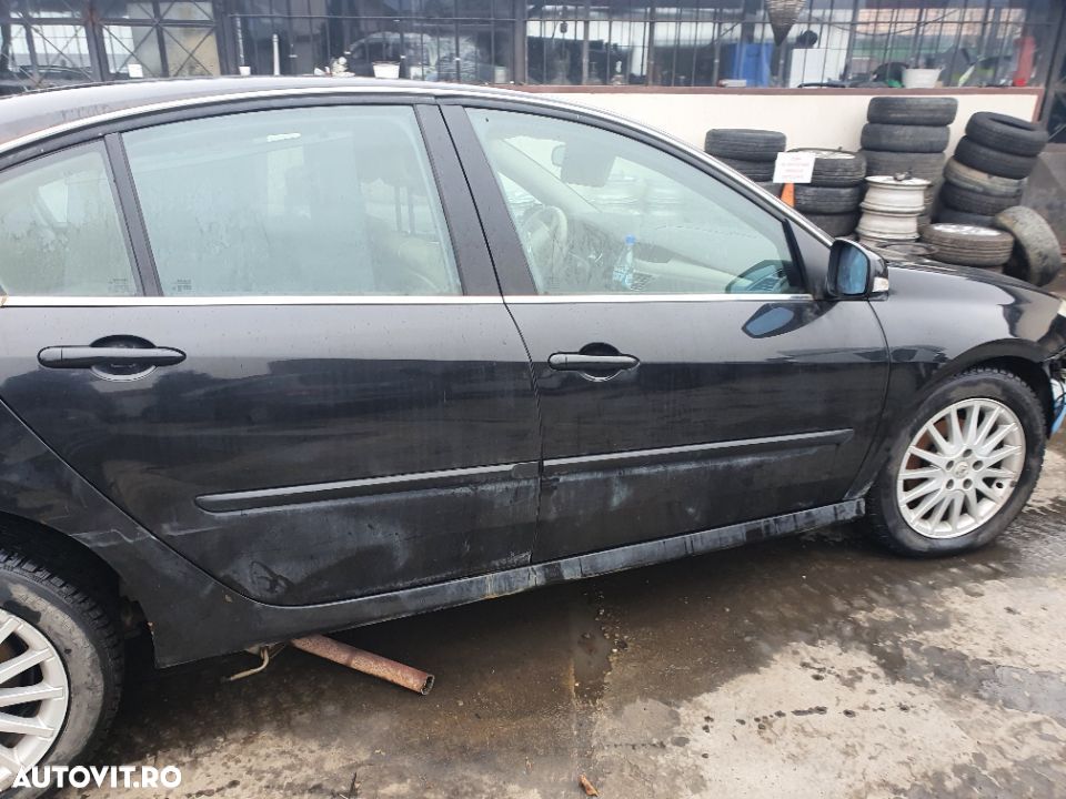 Dezmembram Renault Laguna 3 2.0 b 2007-2012 - 2