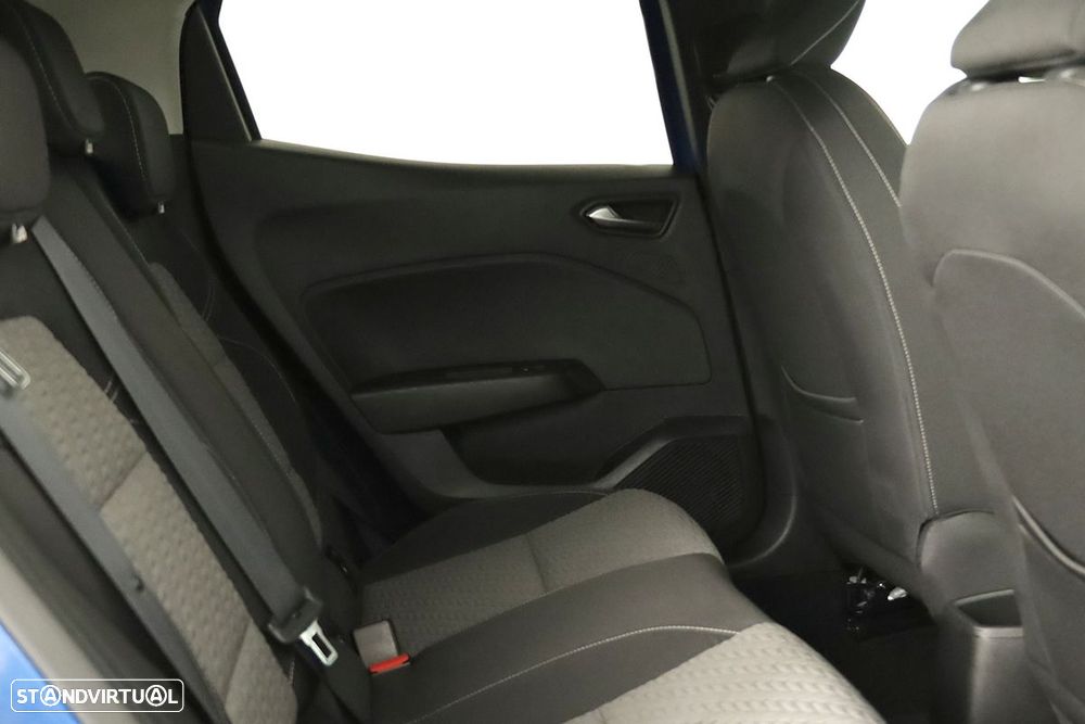 Renault Clio 1.0 TCe Evolution - 23