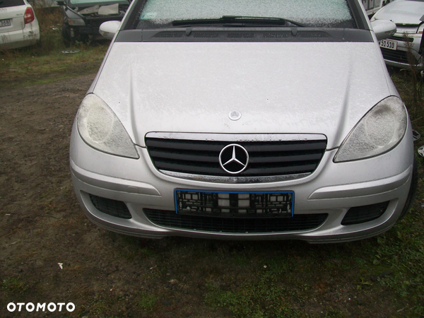 zderzak przedni mercedes w169