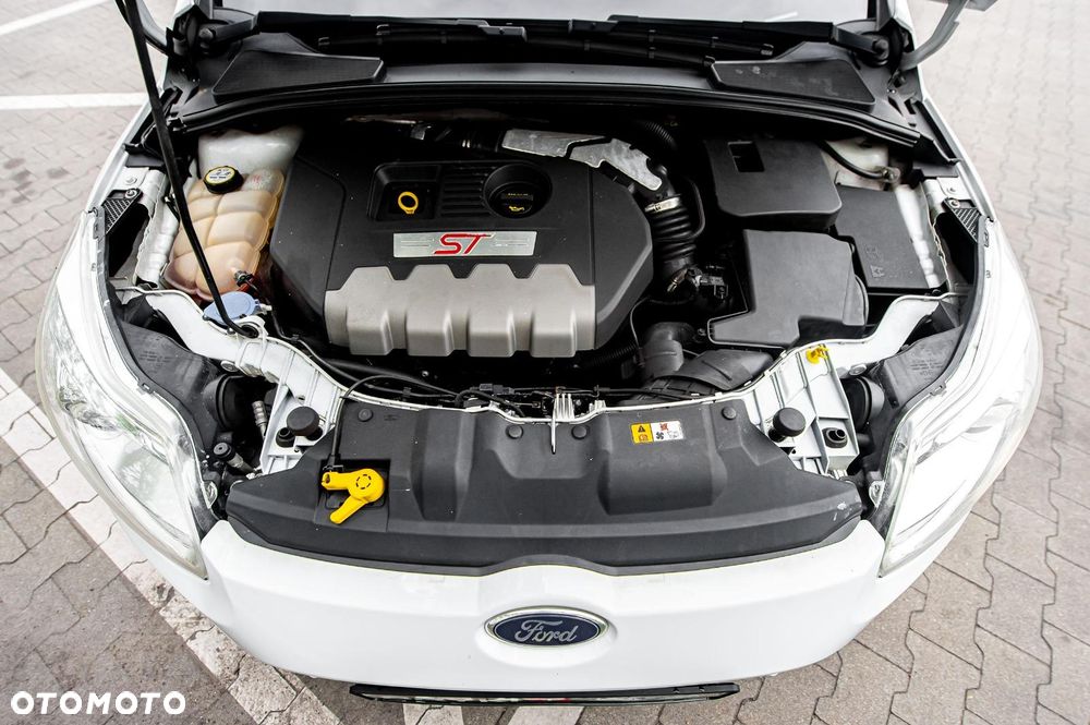 Ford Focus - 38