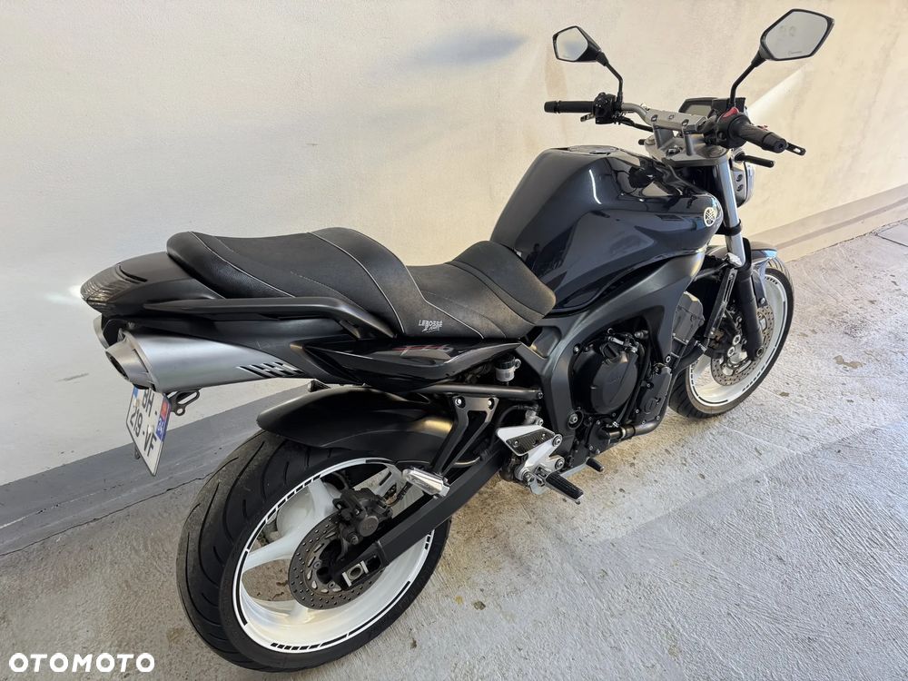 Yamaha FZ6 - 6