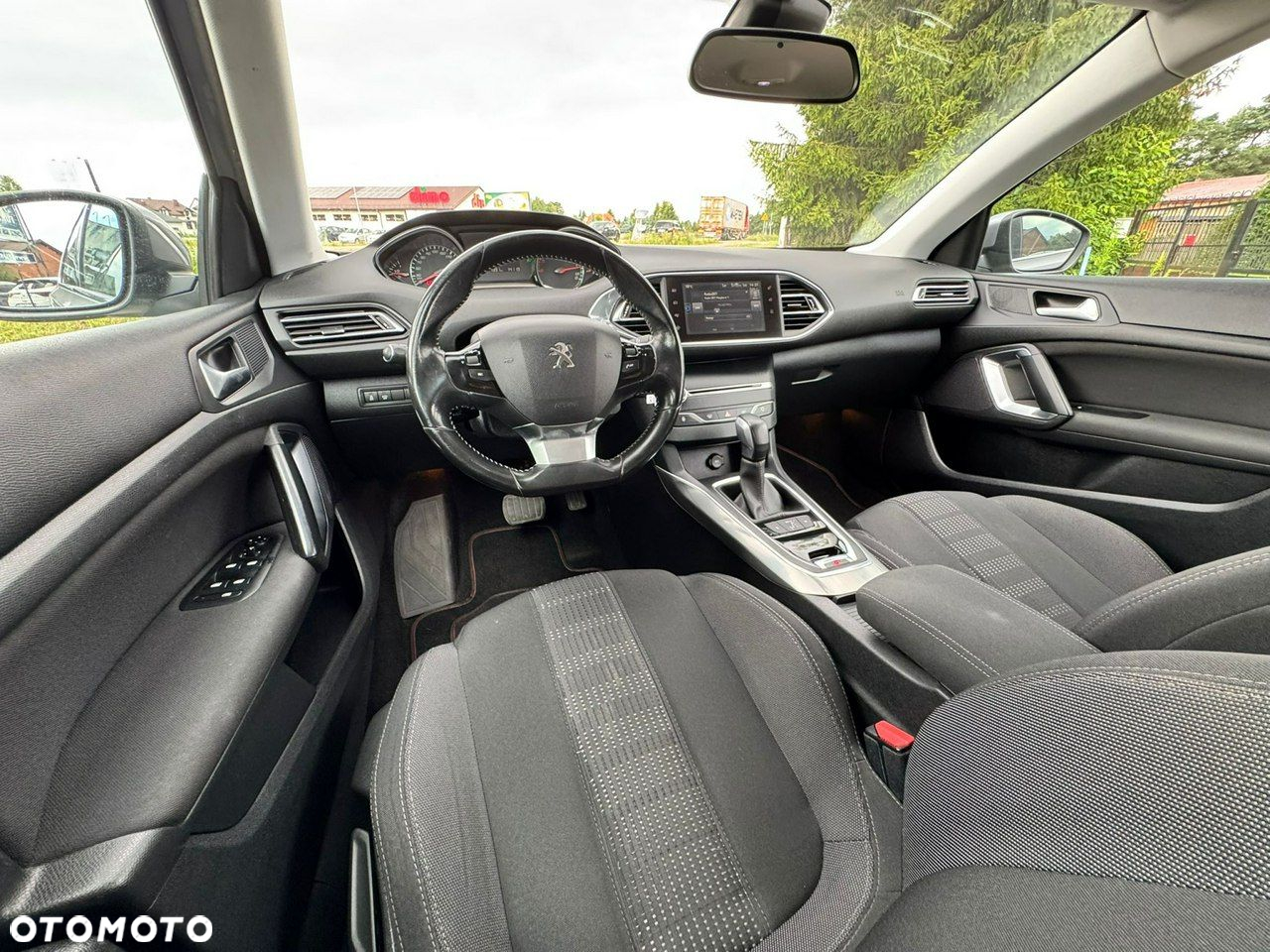 Peugeot 308 BlueHDi FAP 120 EAT6 Stop & Start Active - 23