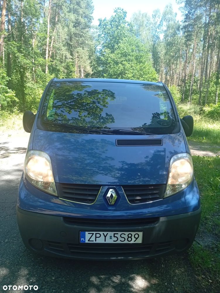 Renault Trafic - 1