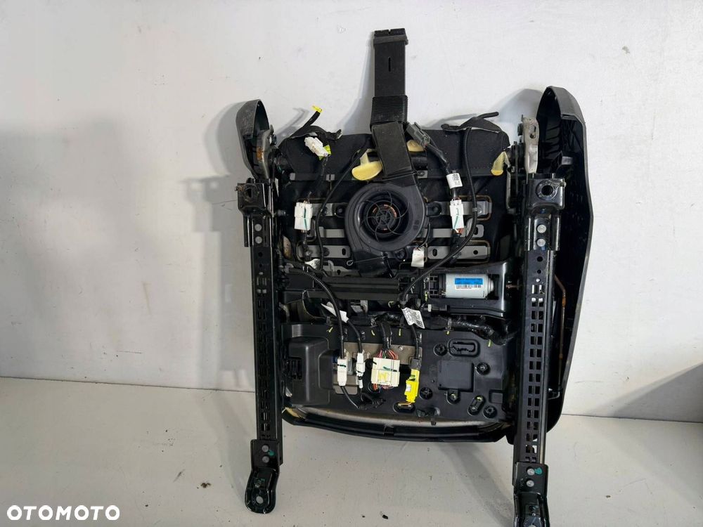 fotel pasażera przód siedzisko wentylowane kia sportage v 24- eu - 8