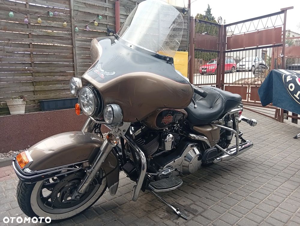 Harley-Davidson FLH Electra Glide - 8